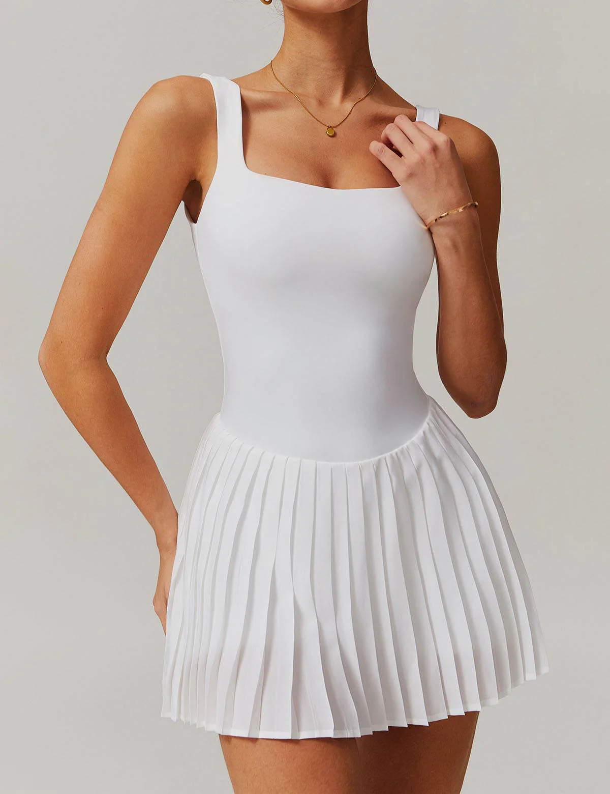 One Piece Tennis Dress with Shorts and Hidden Pockets - Artadvier