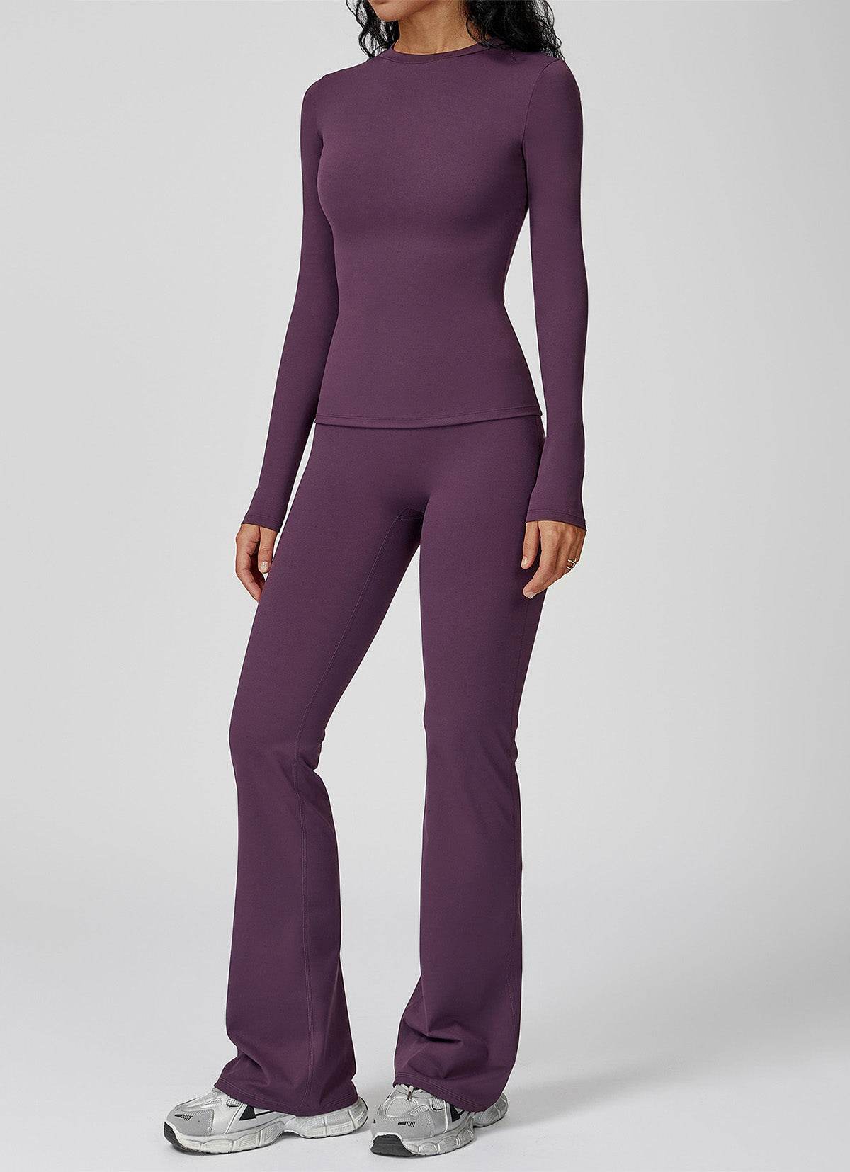Sports Wear with Long Sleeve T-Shirt and Flared Leg Pants - Artadvier