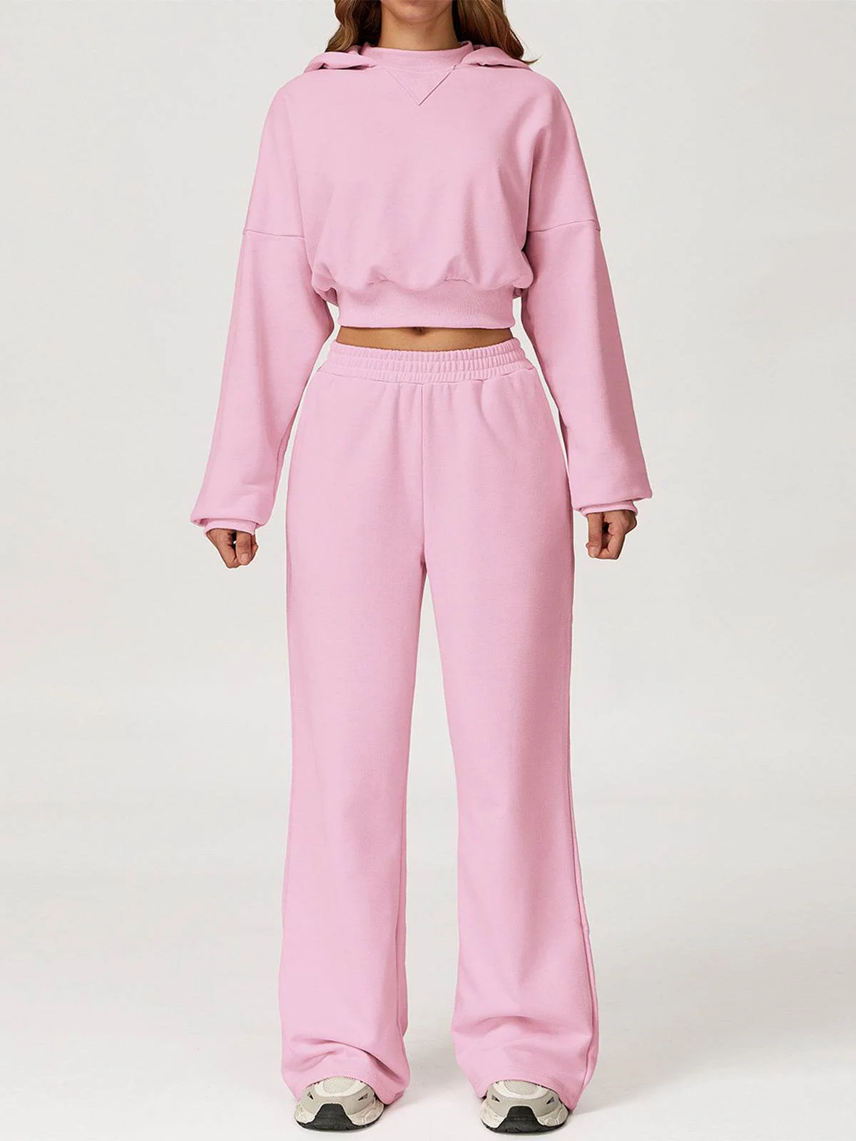 Sport Set with Long Sleeve Crop Sweatshirt and Sweatpant - Artadvier