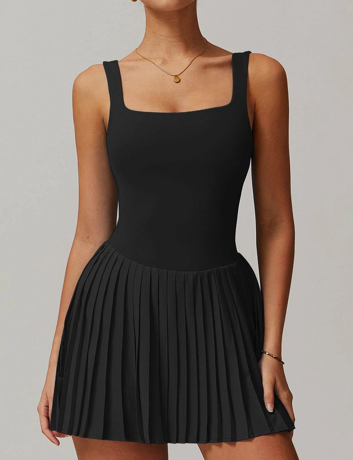 One Piece Tennis Dress with Shorts and Hidden Pockets - Artadvier