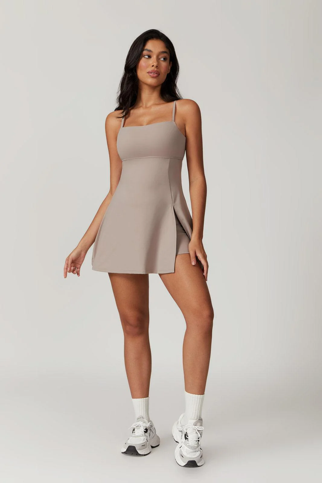 AirFlow Open-Back Tennis Dress with Built-In Shorts - Artadvier