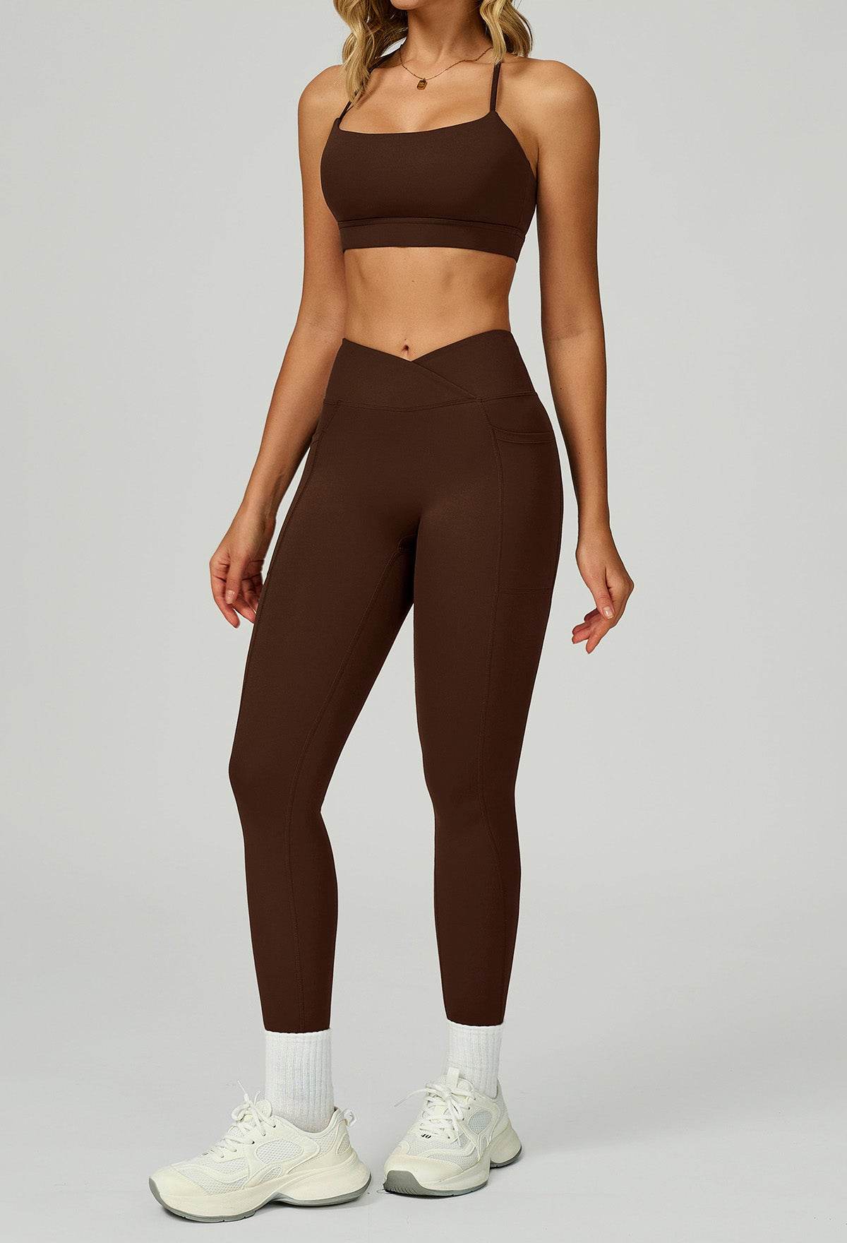 Activewear Set with Cross Back Bra and Legging - Artadvier